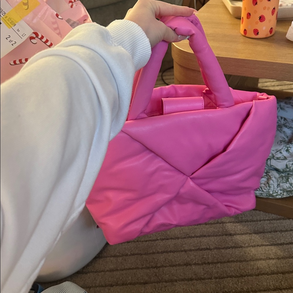 Pink Handbag - Picture 3 of 3